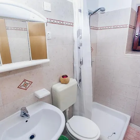 Apartment Loredana 1209 Banjole