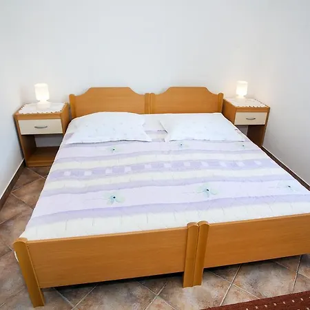 Loredana 1209 Apartment