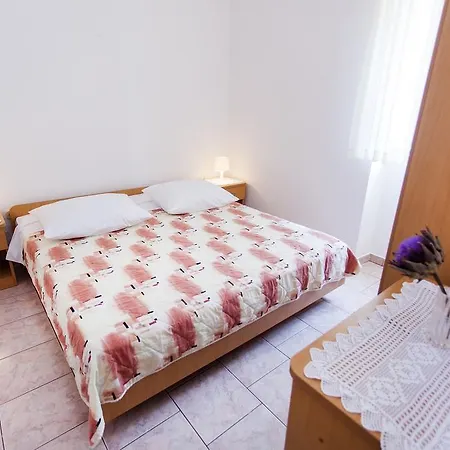 Apartment Loredana 1209 *