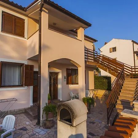 Loredana 1209 Apartment *